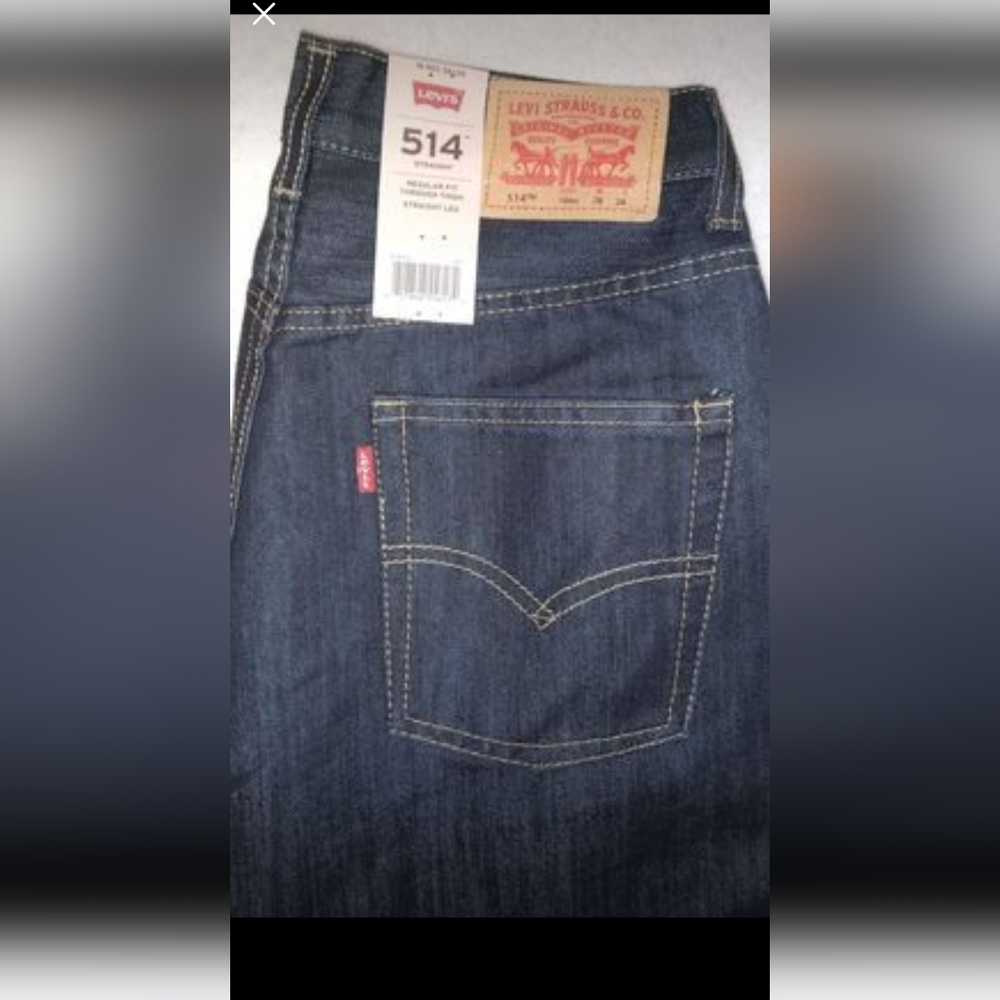 NWT Boys Sz 16 Reg/28x28 514 Levis Straight Leg Dark Wash in Perfect Condition.